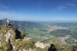 Bergklub: Dent de Broc (1828 m.ü.M.)